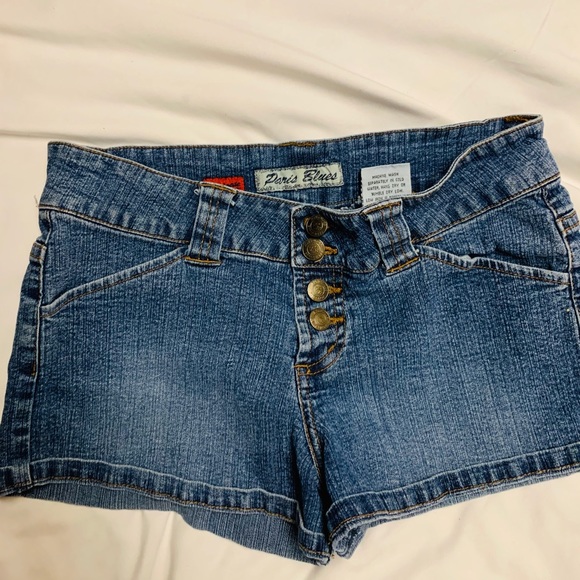 Jean Shorts - Picture 2 of 4